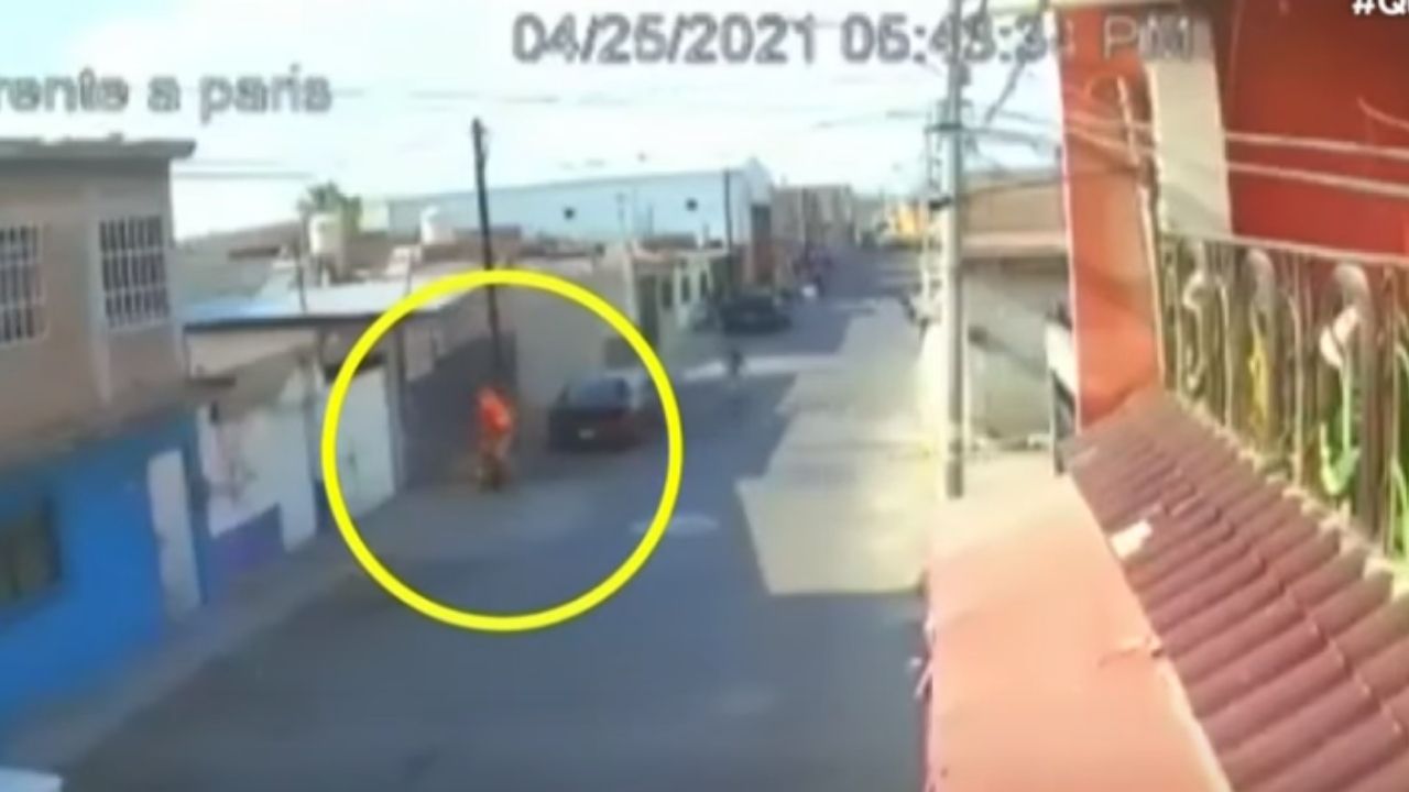 ¡Crueldad! Joven le prende fuego a anciana indigente en México, el video causa indignación