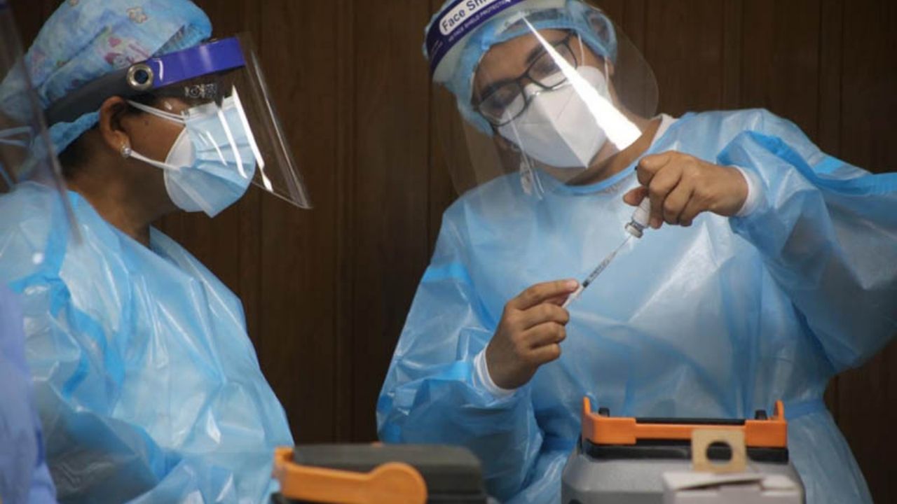 Roban termos de vacunas a brigada médica infantil en Honduras, pensando que era la dosis covid-19