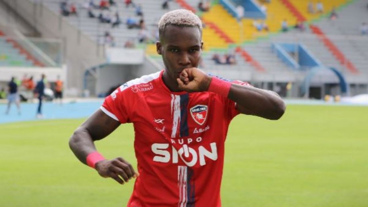 Rubilio Castillo da positivo a covid-19 y será baja en el Royal Pari