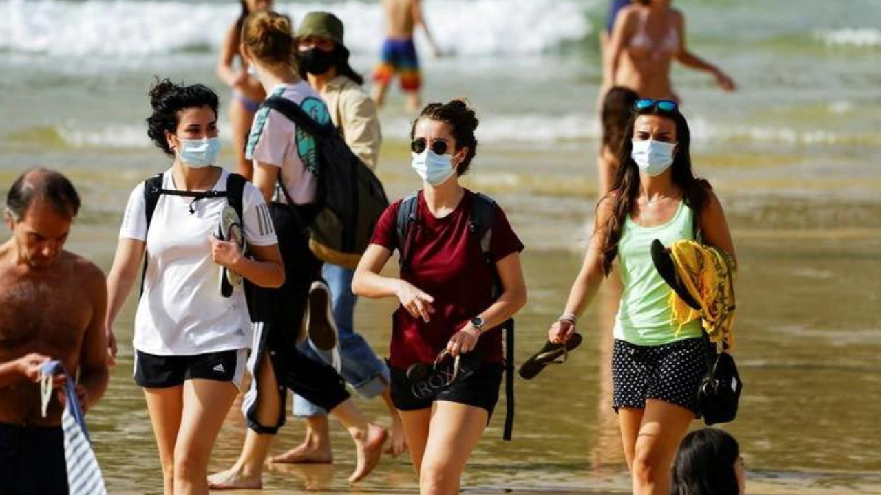 España eliminará la obligatoriedad del uso de mascarillas al aire libre a partir del 26 de junio
