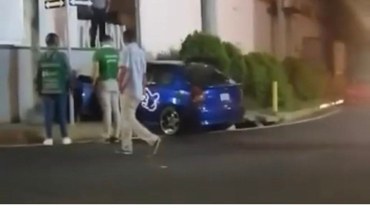 Tremendo caos causó un conductor de vehículo que participaba en ‘piques’ en Tegucigalpa