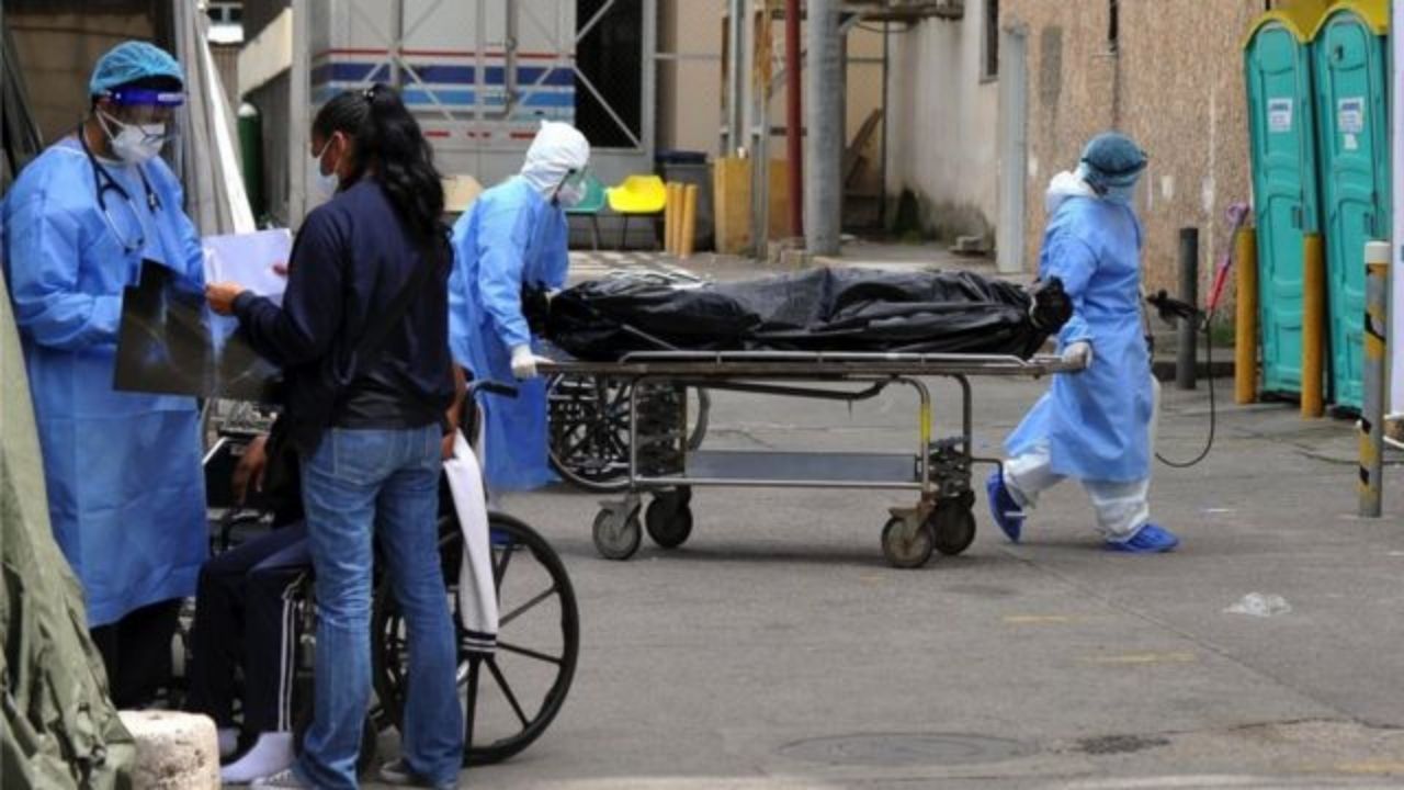 Médicos preocupados por alza de casos de covid y lenta vacunación en Honduras