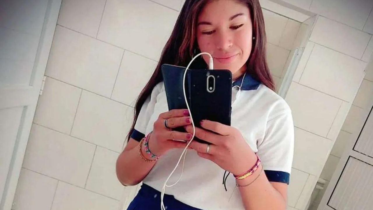 Adolescente murió tras permanecer tres días desangrada en un hotel después de ser abusada por un compañero