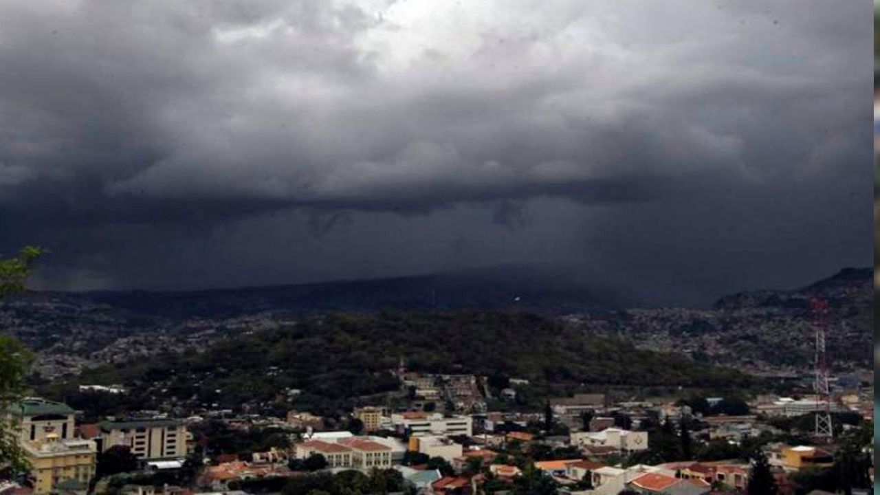 Nueva onda tropical ingresará este sábado a Honduras, ¿cuánto tiempo durará?