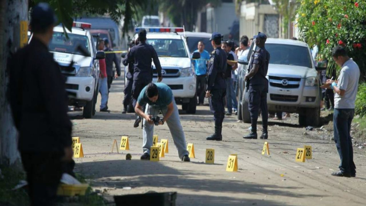 La violencia de las masacres se ensaña con los jóvenes pobres en Honduras