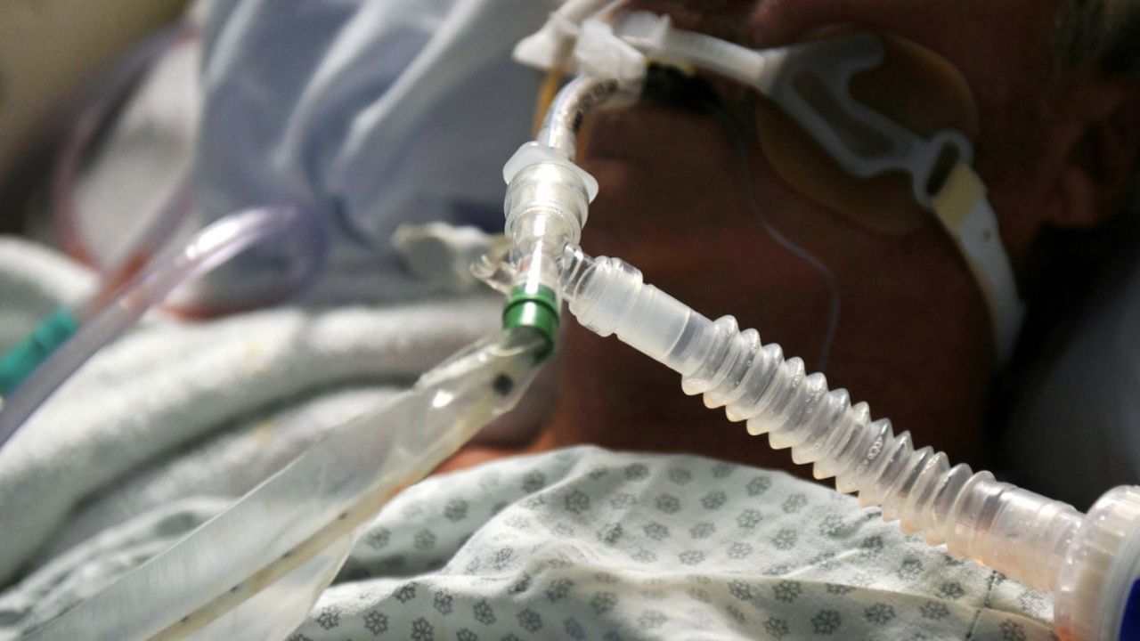 A los cuatro días de contagiarse con covid, la gente presenta cuadro de neumonía, alerta jefa de Virología de Honduras