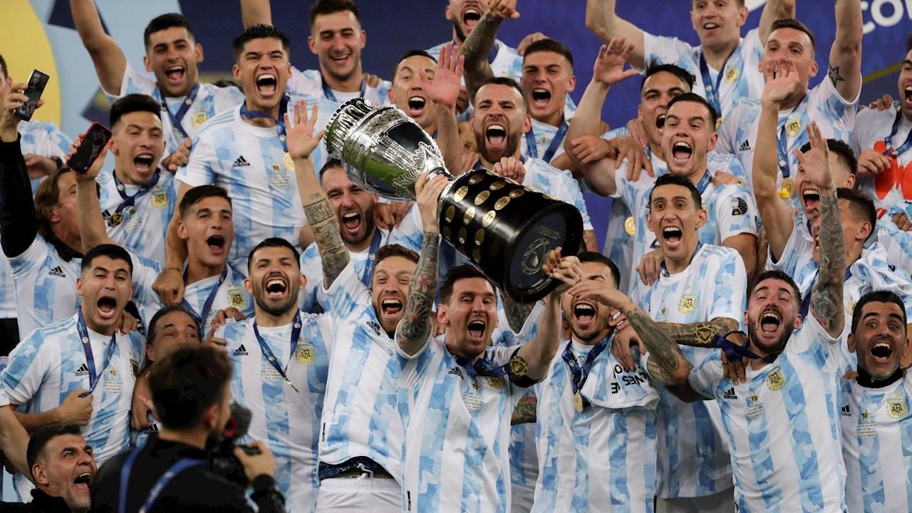 Argentina y Messi logran el 'Maracanazo' ante Brasil y se quedan con la Copa América 2021
