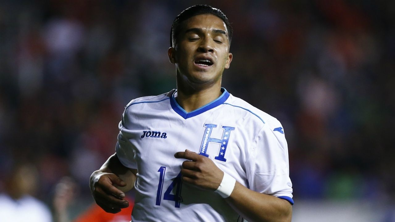 '¡Vamos a regresar más fuertes que nunca!'; Michaell Chirinos tras conocer que regresará a las canchas hasta 2022