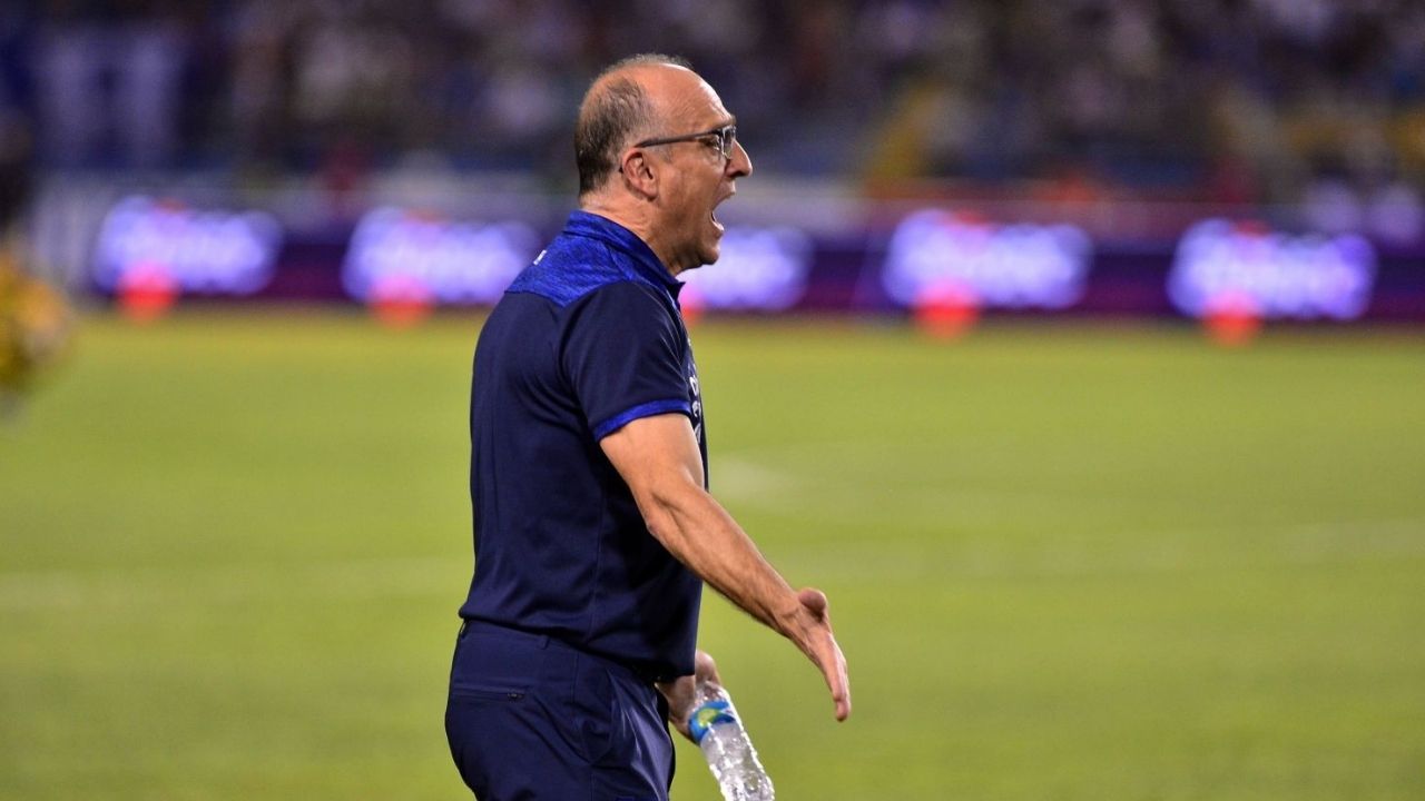 La H: Fabián Coito tendría definido a su once titular contra Granada en la Copa Oro 2021
