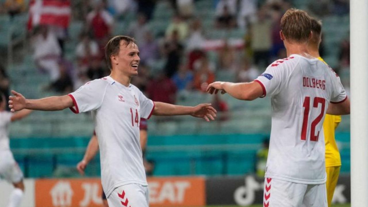 Dinamarca avanza a semifinales de la Eurocopa al derrotar a República Checa