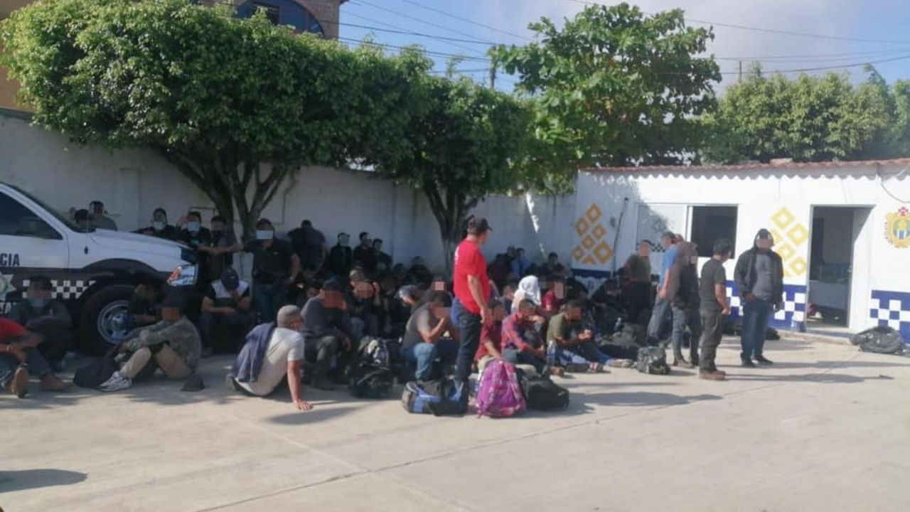 Rescatan a 39 migrantes hondureños en una vivienda en la frontera México-Estados Unidos
