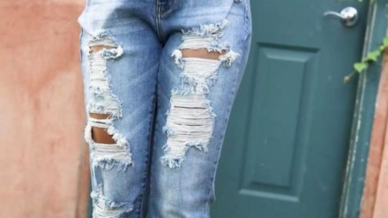 Por usar jeans, joven de 17 años fue brutalmente golpeada por  los hombres de su familia en India