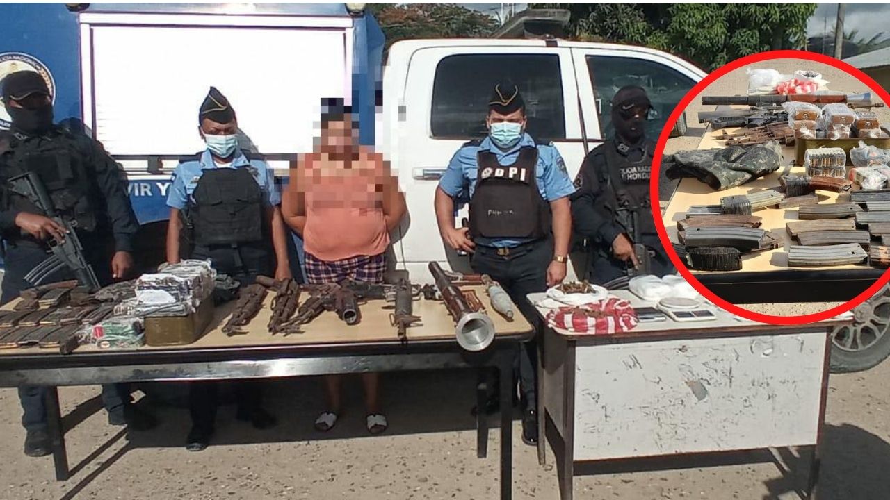 Arrestan a una mujer de 50 años de edad con armas de grueso calibre, supuesta droga e indumentaria militar en Colón