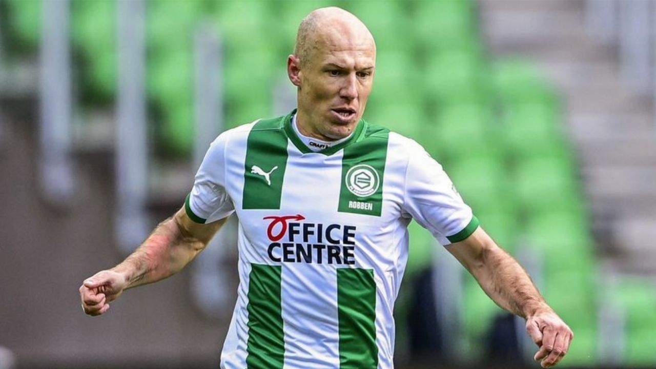 A sus 37 años, Arjen Robben le dice adiós al fútbol
