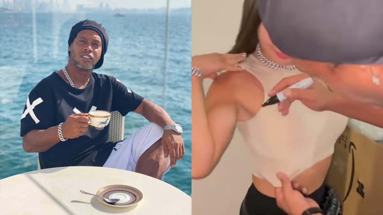 Ronaldinho realiza el autógrafo más comprometedor de su vida