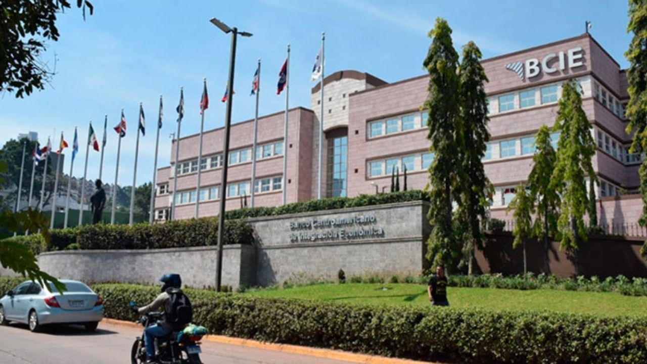 El BCIE emitirá moneda local en Costa Rica, Honduras y República Dominicana