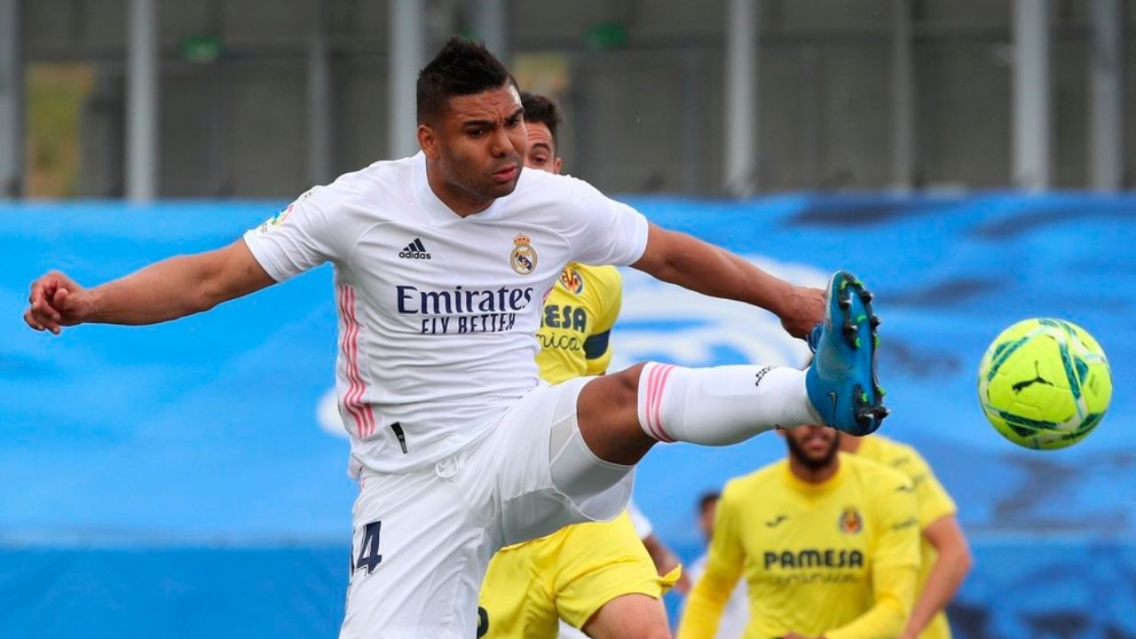 Carlos Henrique Casemiro renueva con el Real Madrid hasta 2025