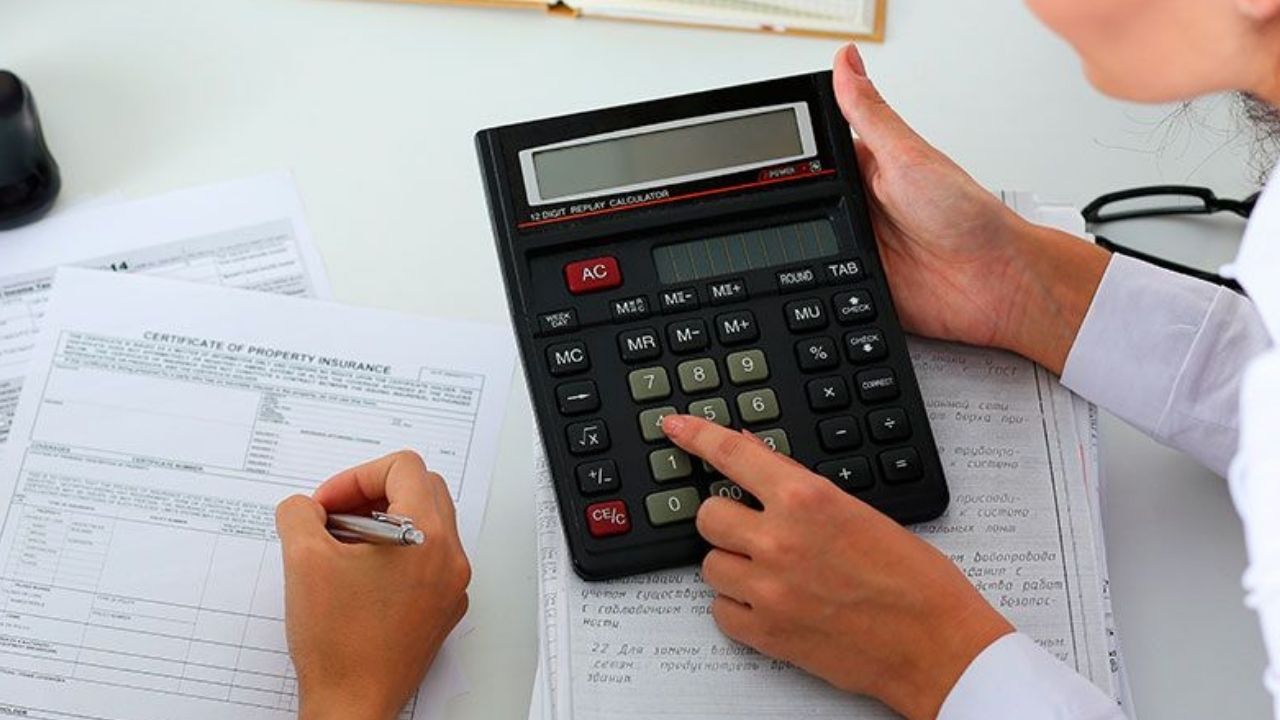 Según entendidos: burocracia es un riesgo macroeconómico