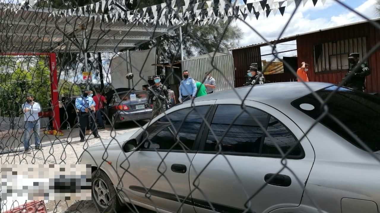 Hombre vestido de mujer mata a un hondureño en el interior de su lugar de trabajo en Tegucigalpa