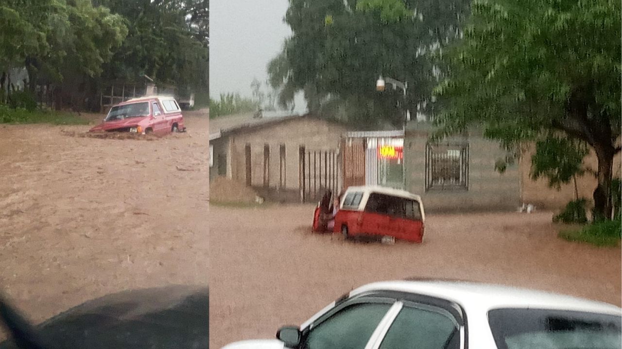Videos muestran calles inundadas tras fuertes lluvias en Catacamas, Olancho