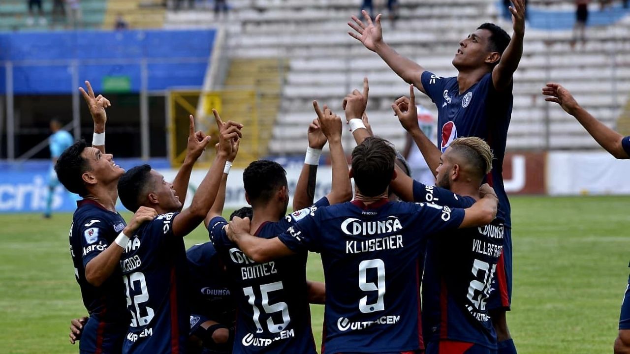 Con derroche de juventud Motagua apabulla a Platense durante su debut en el Apertura 2021-22