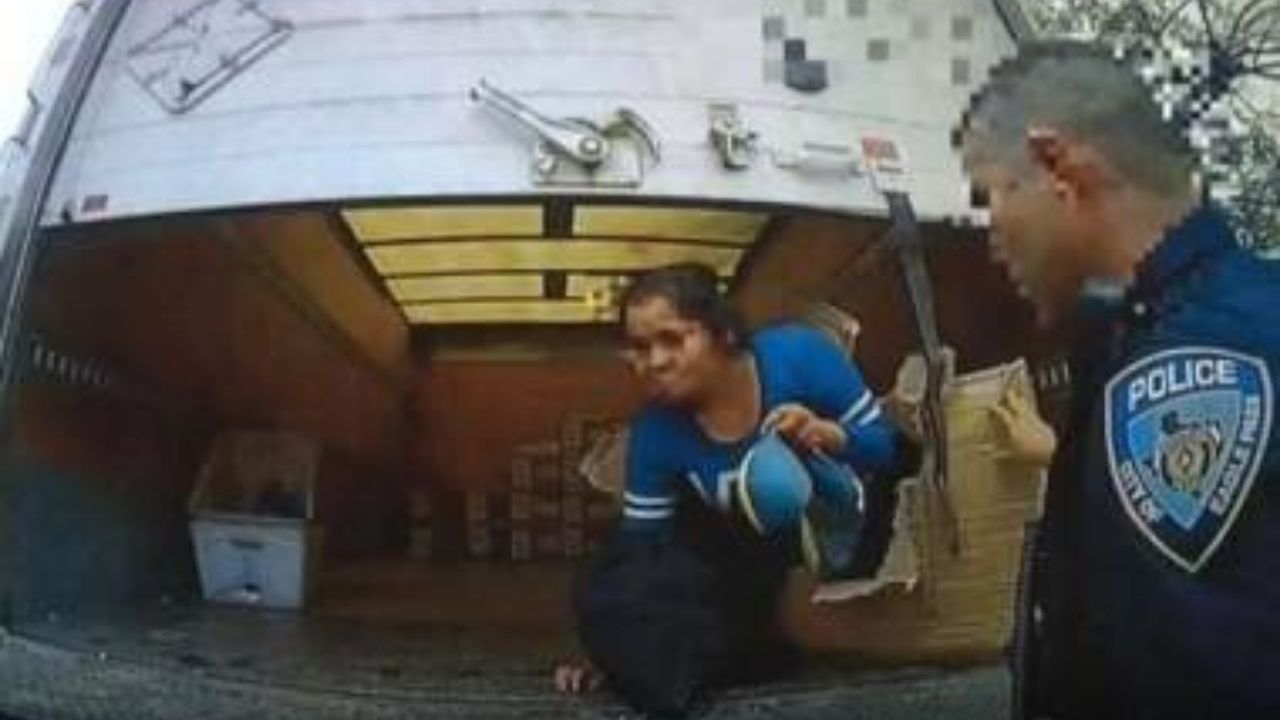 En una caja de cartón iba a ser enviada una hondureña a Texas, Estados Unidos