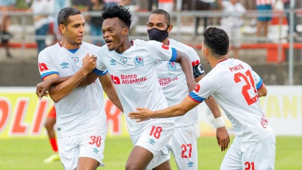 Olimpia vence a Real Sociedad en el arranque del Apertura 2021-22