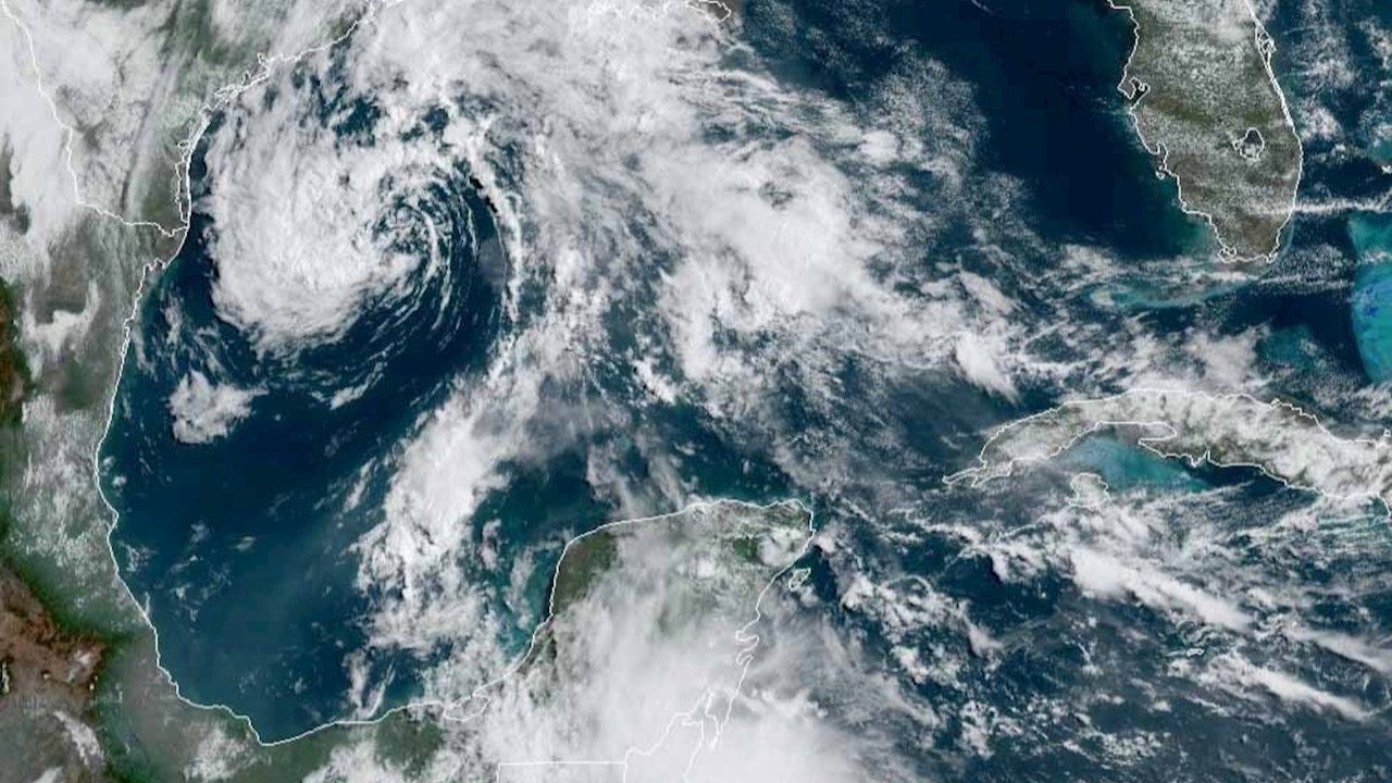 Imagen de Tormenta tropical 'Linda' se ubica frente a las costas de Colima en México
