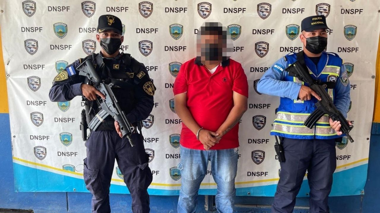 Hondureño es detenido por suponerlo responsable del delito  de tráfico ilícito de personas