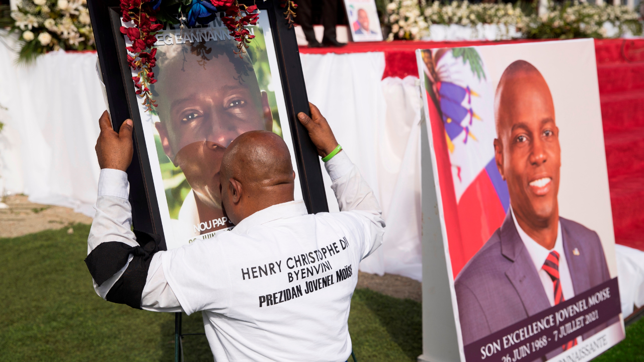 Haitianos siguen sin saber quién mató a Moise un mes después del magnicidio