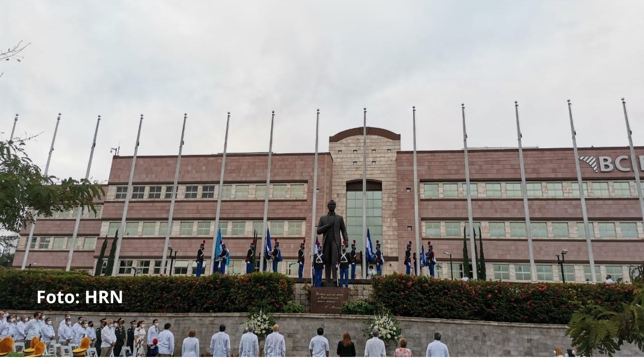 Editorial HRN: Celebramos el Bicentenario de Independencia Patria