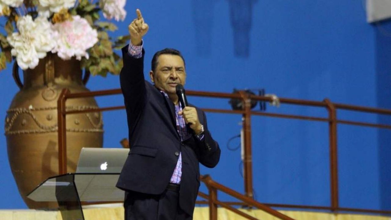 Pastor Misael Argeñal lamenta muerte de Tomás Barahona y llama a vacunarse contra el covid