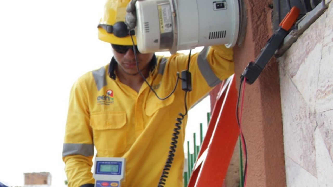 Detectan a dos empresas hondureñas que hurtaban energía con perjuicio millonario