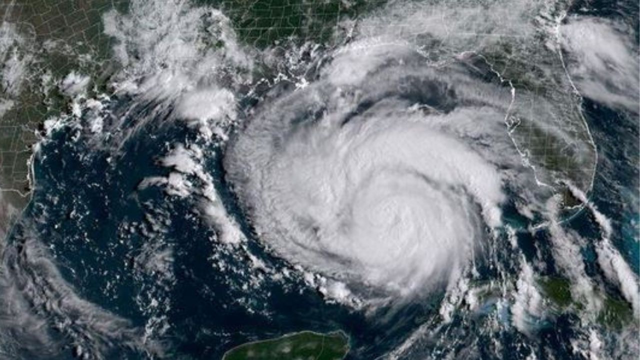 Tormenta Larry amenaza con convertirse en huracán en las próximas horas, mira dónde se localiza