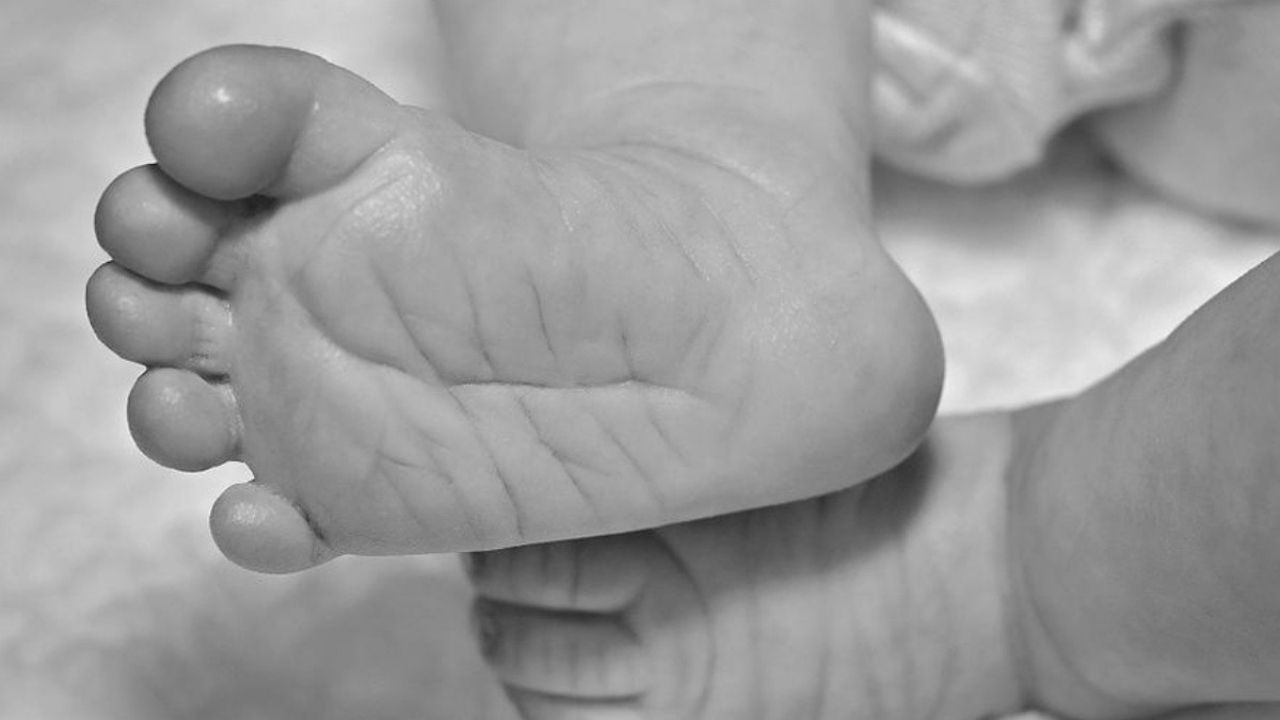 Hondureña asfixió a su hijo de un día de nacido en plena clínica en Villanueva, Cortés