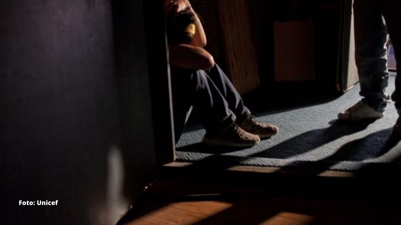 Secuestran y torturan a menor de 15 años por negarse a ingresar a grupo criminal en Colombia