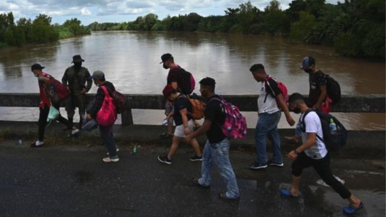 Cerca de 50 migrantes, entre ellos hondureños, murieron atravesando México en 2021