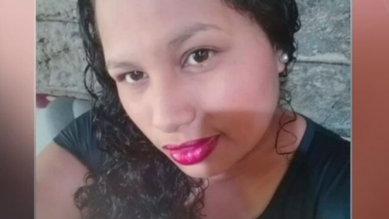 Mujer muere quemada cuando le realizaban un ritual 'para sanar impurezas'