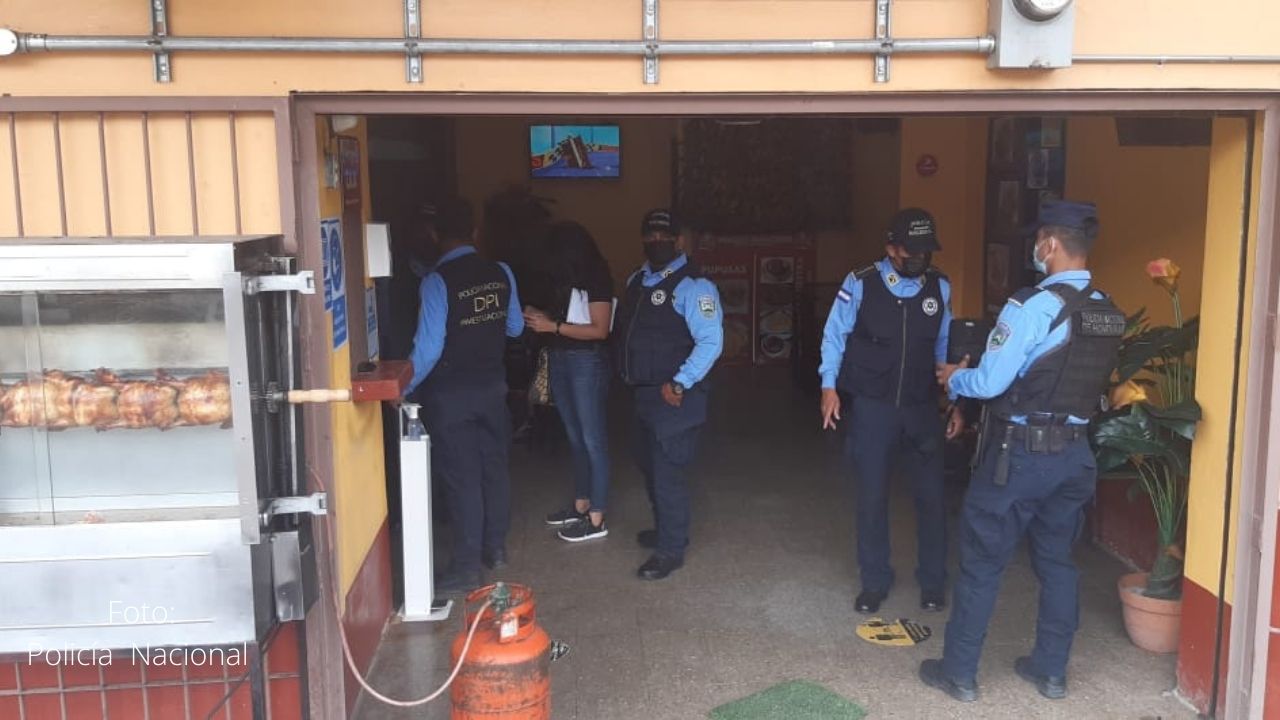 Capturan a cinco hondureños por explotación laboral en restaurantes de la capital