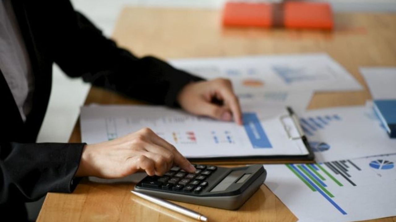 Editorial HRN: Candidatos morosos con el fisco