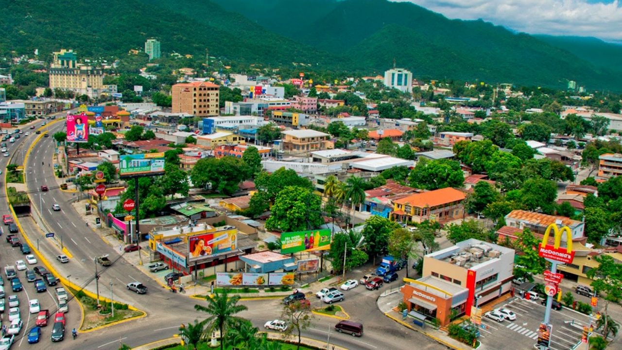 Editorial HRN: ¡A no bajar la guardia con las ZEDE!