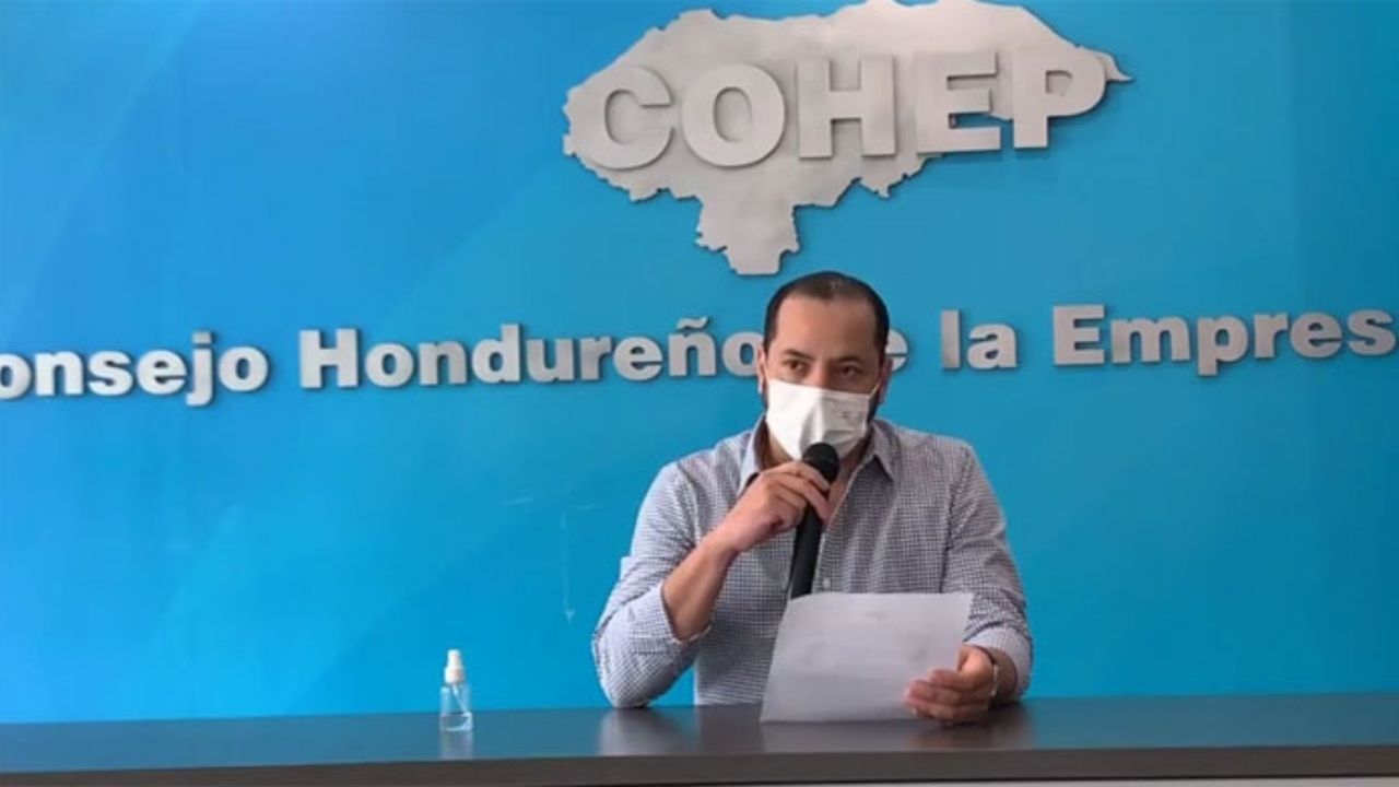 'El toque de queda ya no es una solución para controlar la pandemia', Gustavo Solórzano del Cohep