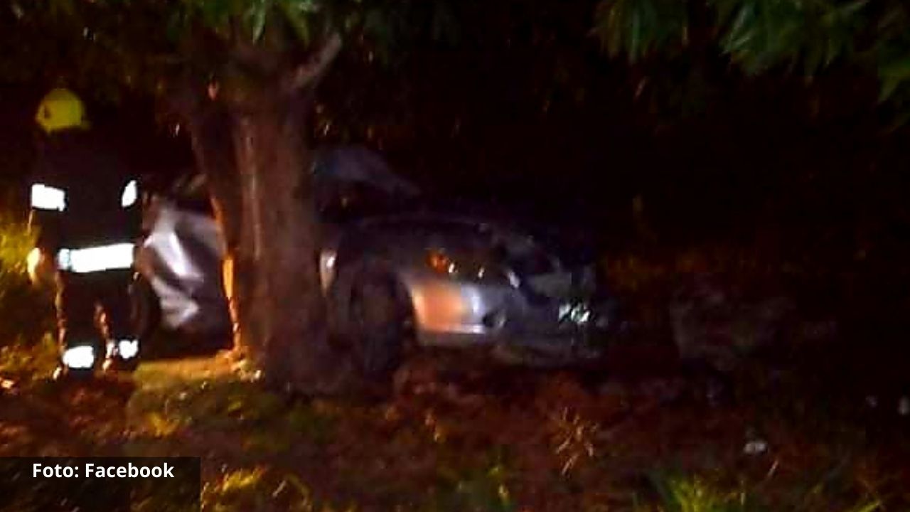 Accidente automovilístico dejó a una persona muerta y a otra herida en Atlántida, Honduras