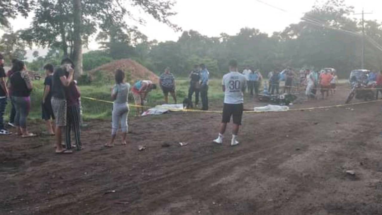 Mueren dos personas tras impactar su moto contra un caballo en el norte de Honduras