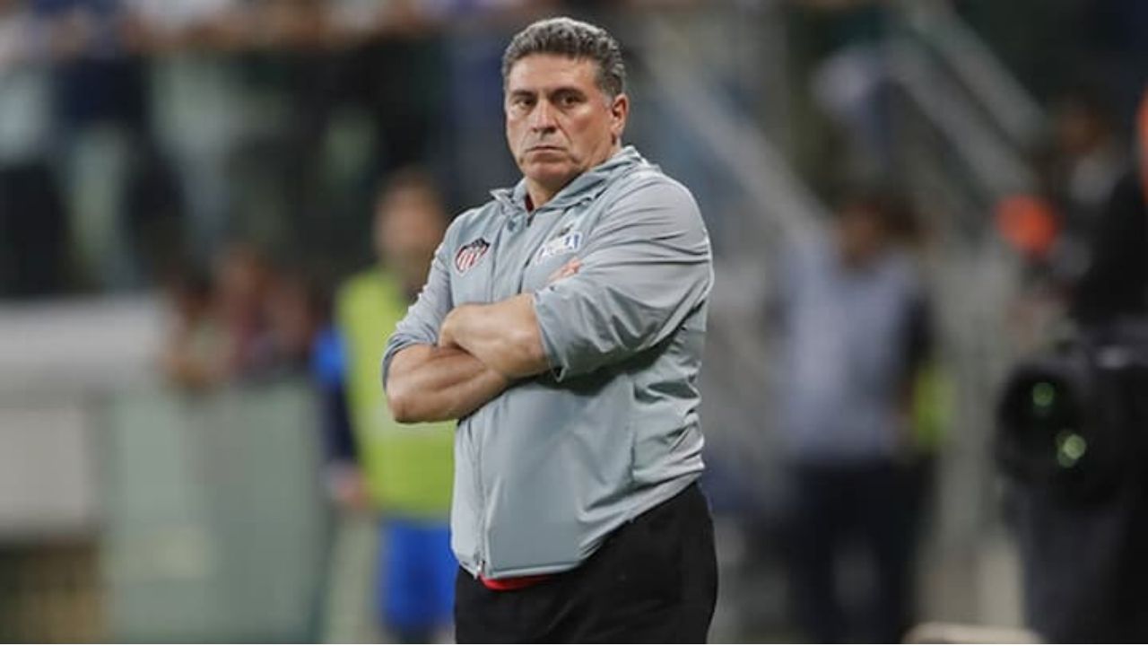 Suárez reitera que Costa Rica debe mejorar el ataque frente a Honduras