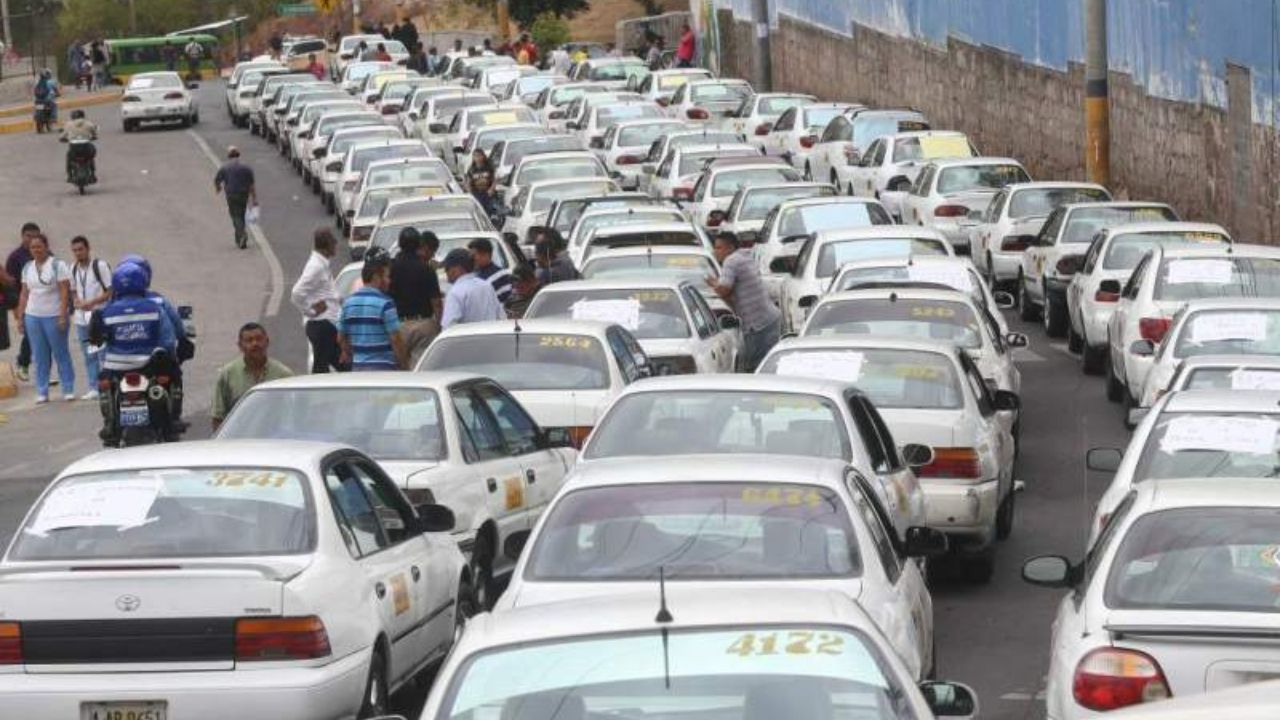 Taxistas anuncian paro de labores para el próximo lunes en Honduras; conoce el nuevo bono que piden