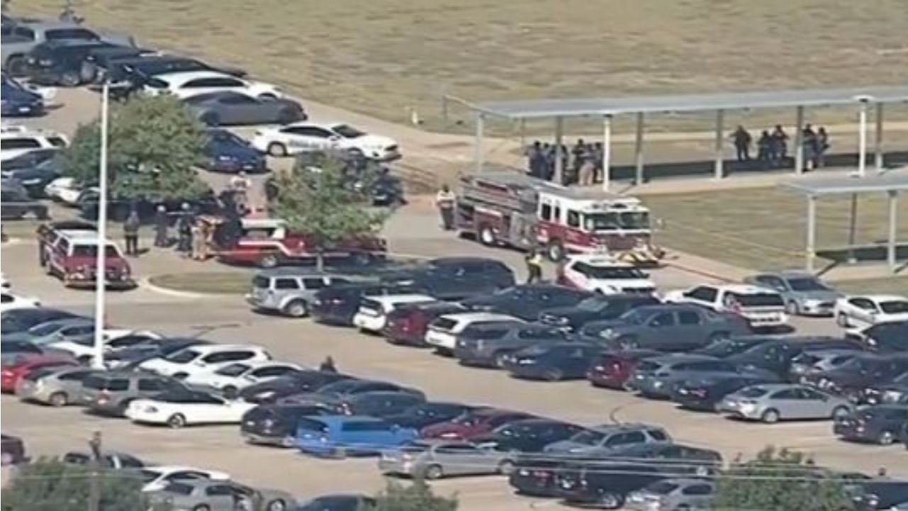 Al menos cuatro heridos por disparos en un instituto de secundaria en Texas