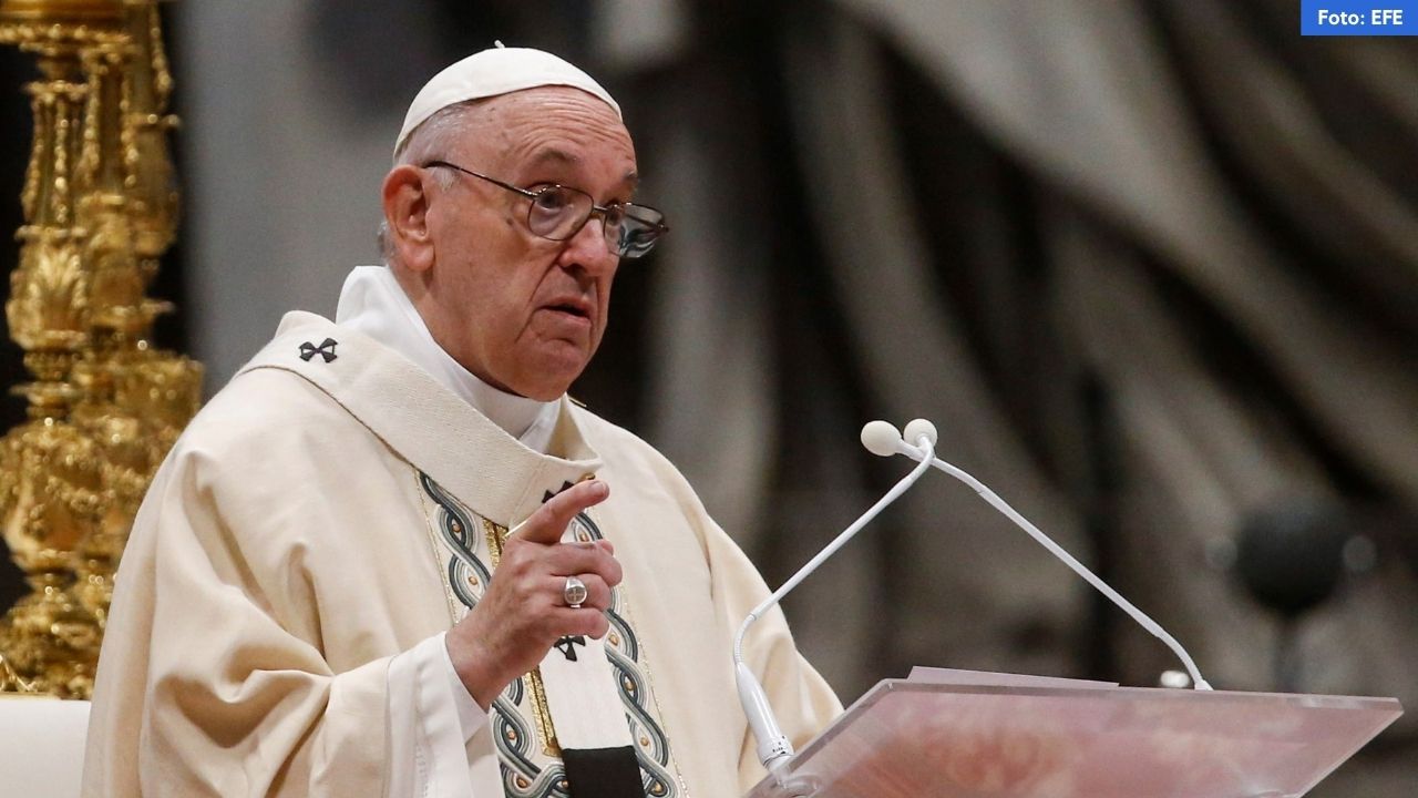 El papa invitó a los jóvenes a ser "la conciencia crítica de la sociedad"