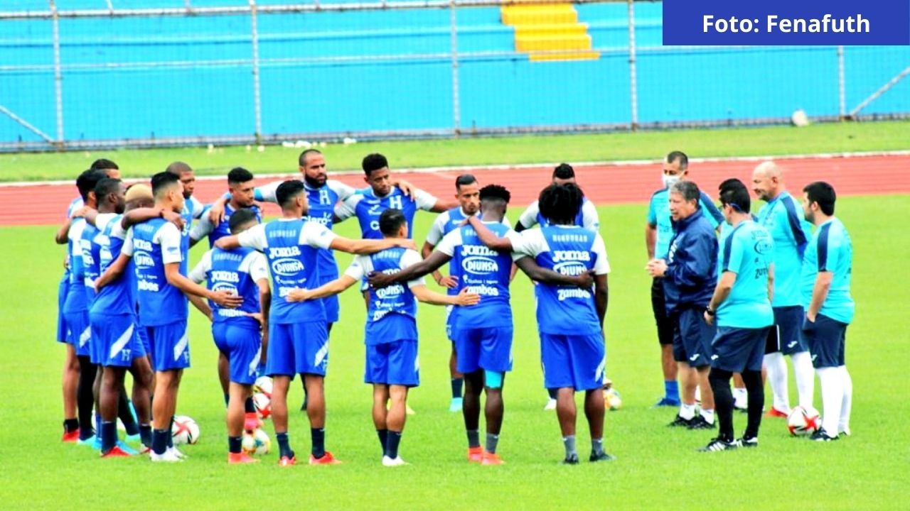 Selección de Honduras entrena a tope con la mente puesta en Panamá