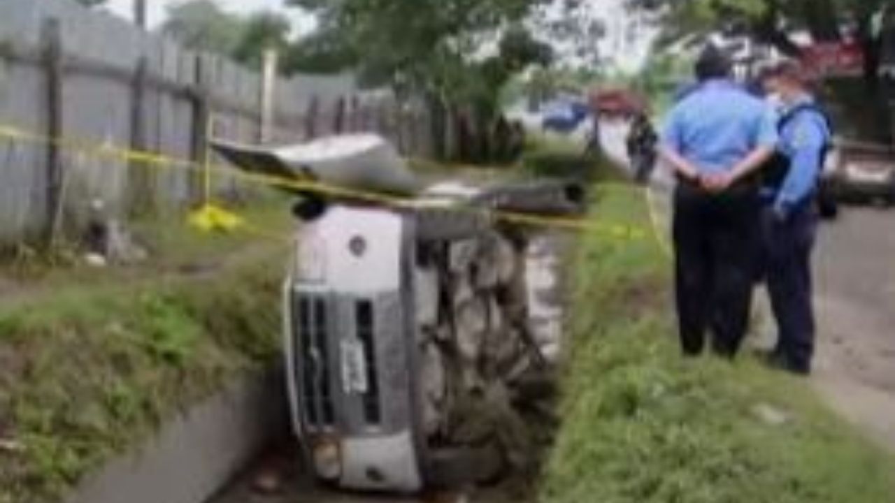 Varios heridos deja tiroteo en San Pedro Sula: sicarios dispararon a quemarropa a una camioneta